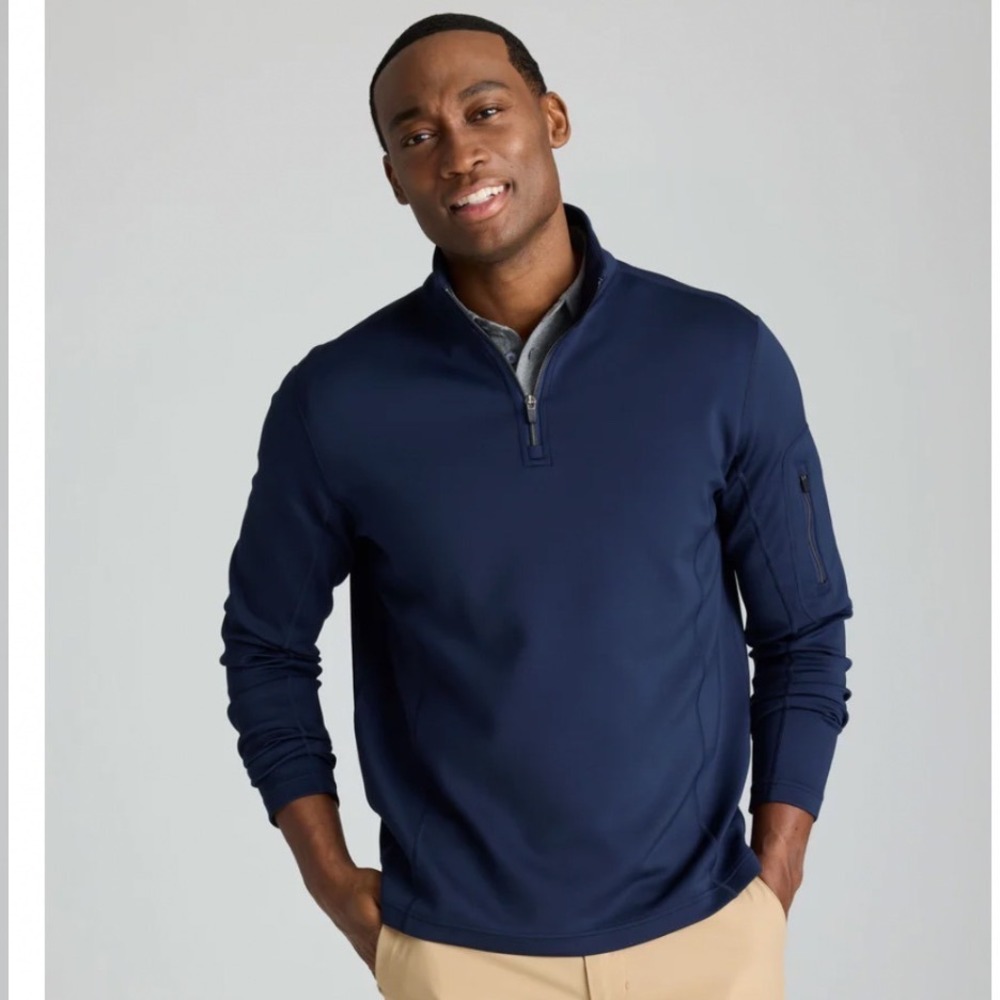 UNTUCKit Mens Performance Quarter Zip Medium athleisure layered wrinkle free